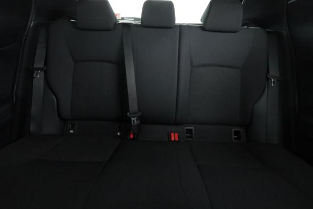 Toyota C-Hr image 1