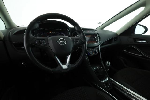 Opel Zafira image 6
