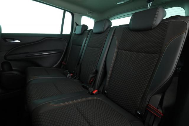 Opel Zafira image 5