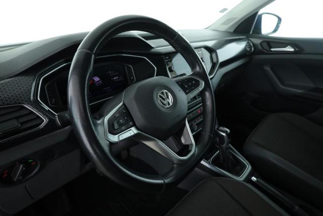Volkswagen T-Cross image 2