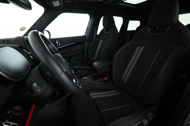 Mini Countryman image 8