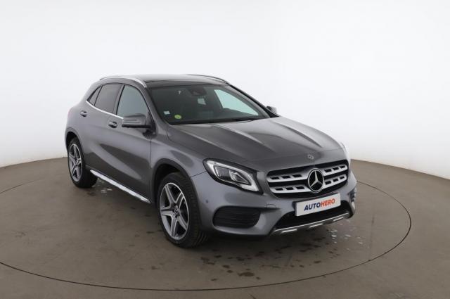 Mercedes Benz Gla image 8