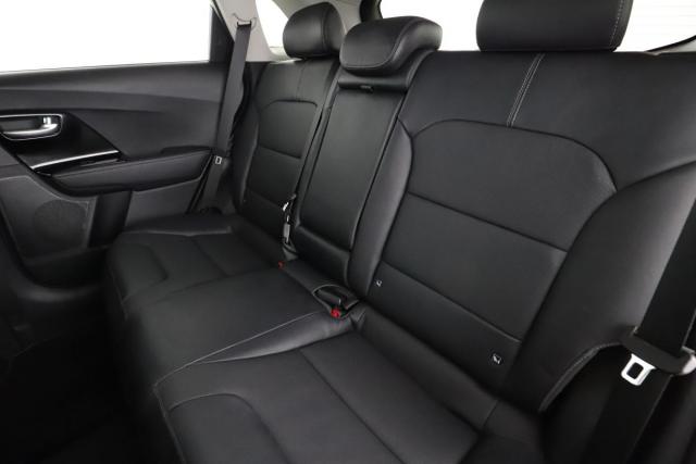 Kia Niro image 6