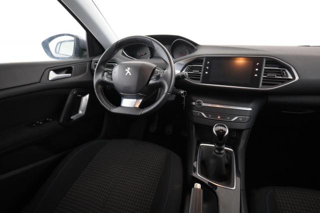 Peugeot 308 image 6