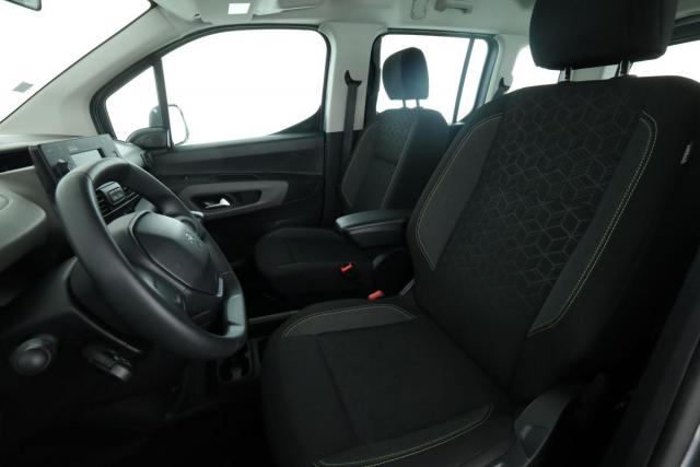 Peugeot Rifter image 1