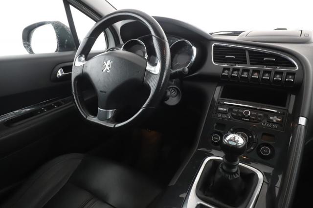 Peugeot 3008 image 1