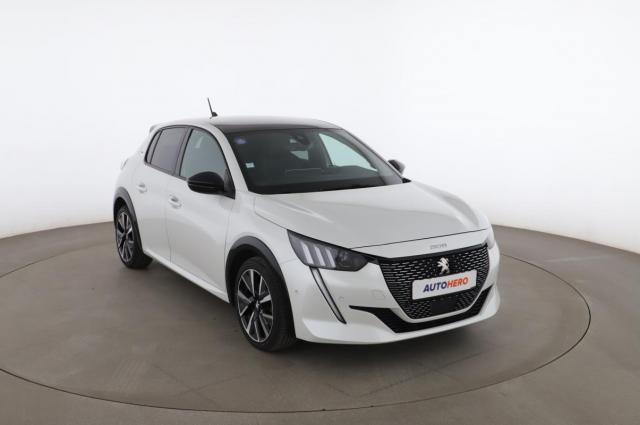 Peugeot 208 image 4