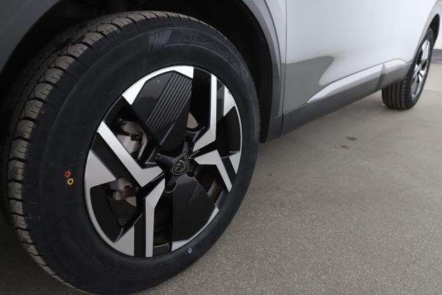 Peugeot 2008 image 9