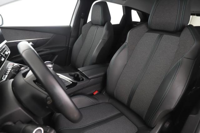 Peugeot 3008 image 1