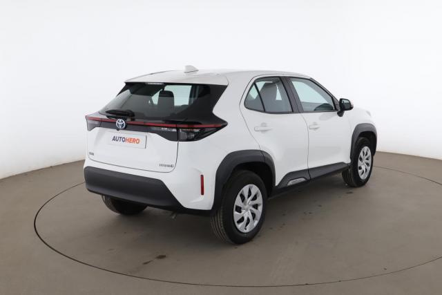 Toyota Yaris Cross image 1