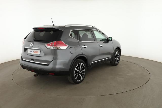 Nissan X-Trail image 2