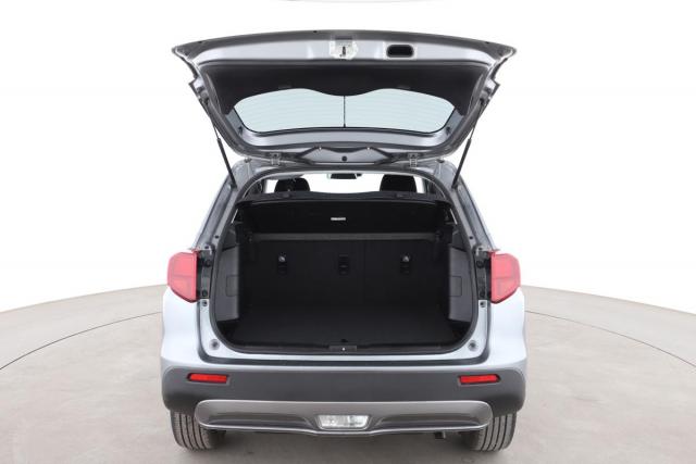 Suzuki Vitara image 5