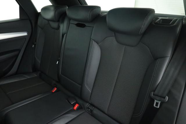 Audi Q5 image 6
