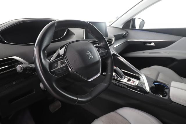 Peugeot 3008 image 3