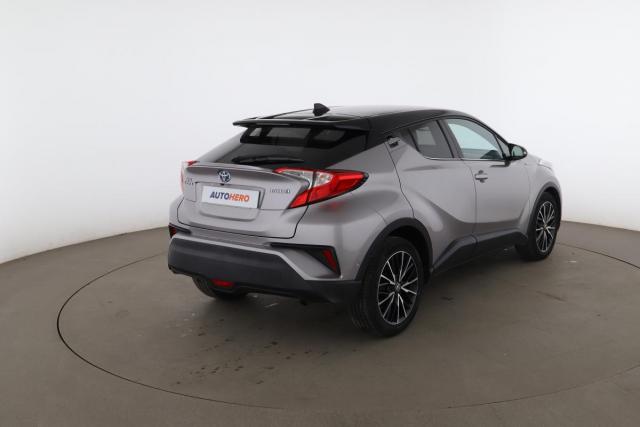 Toyota C-Hr image 5