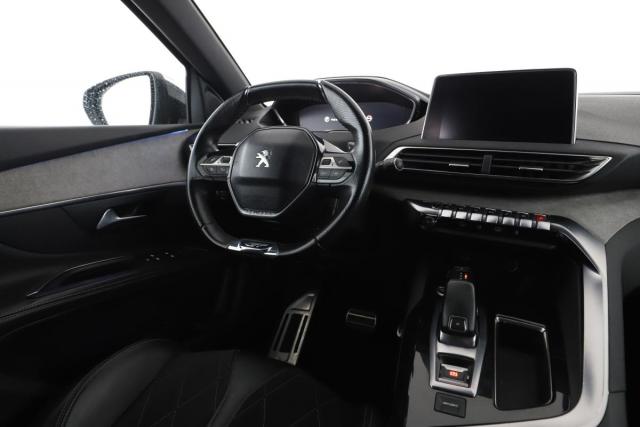 Peugeot 5008 image 9