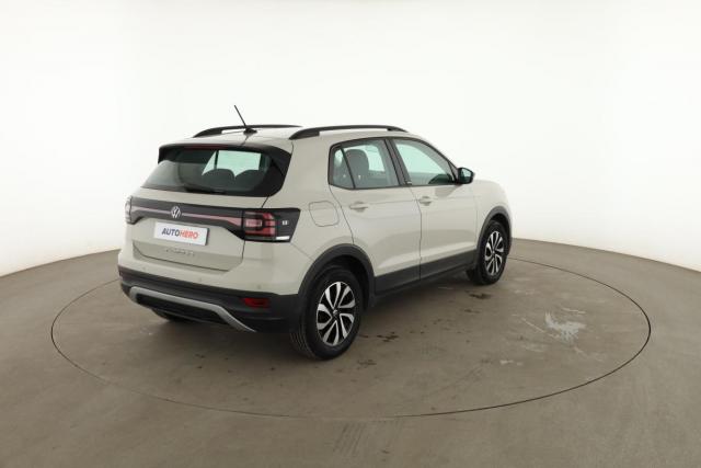 Volkswagen T-Cross image 6