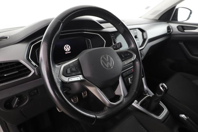 Volkswagen T-Cross image 3