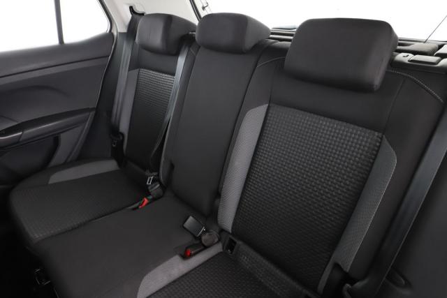 Volkswagen T-Cross image 2