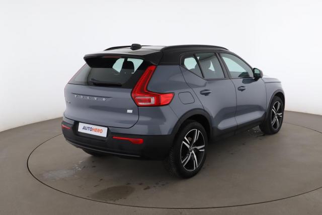 Volvo Xc40 image 4