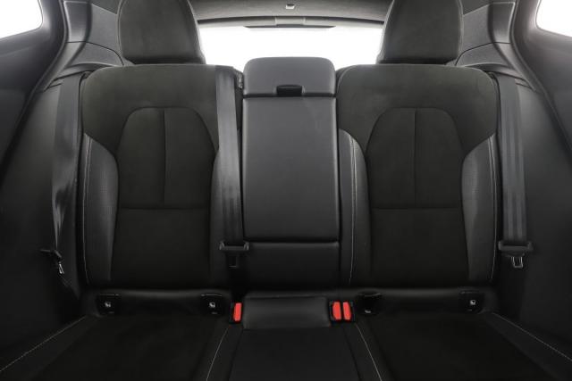 Volvo Xc40 image 1