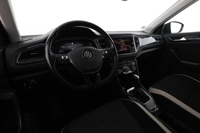 Volkswagen T-Roc image 7