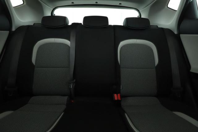 Kia Cee'D image 1