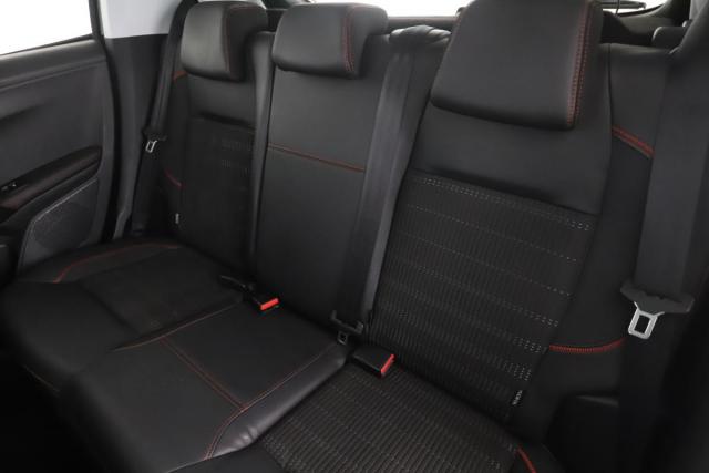Peugeot 208 image 3