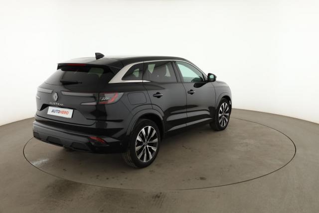 Renault Austral image 9