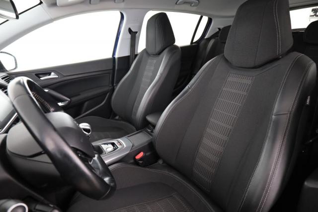 Peugeot 308 image 5