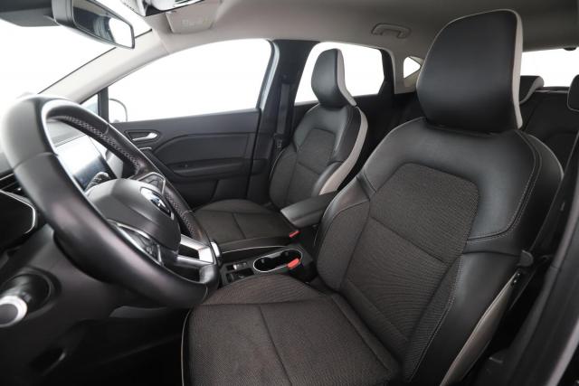 Renault Captur image 8