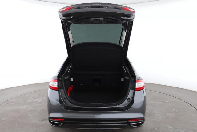 Ford Mondeo image 4