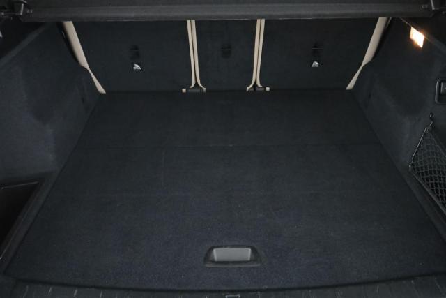 Bmw X1 image 8