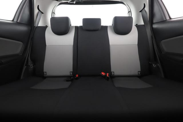 Toyota Yaris image 9