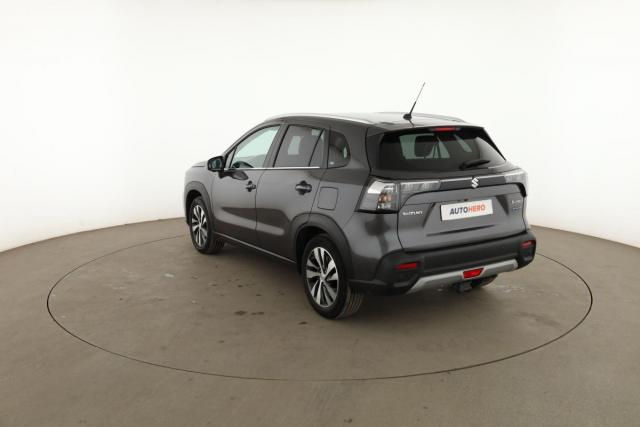 Suzuki S-Cross image 4