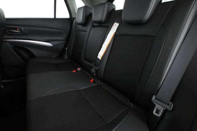 Suzuki S-Cross image 5