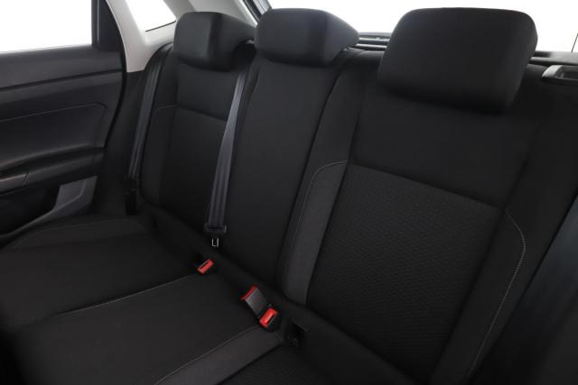 Volkswagen Polo image 9