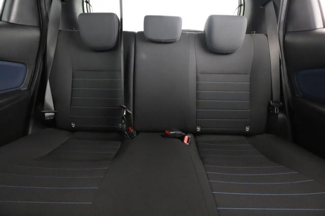 Toyota Yaris image 8