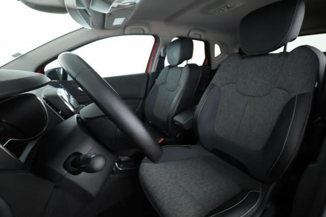 Renault Captur image 1