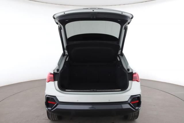 Audi Q3 Sportback image 9