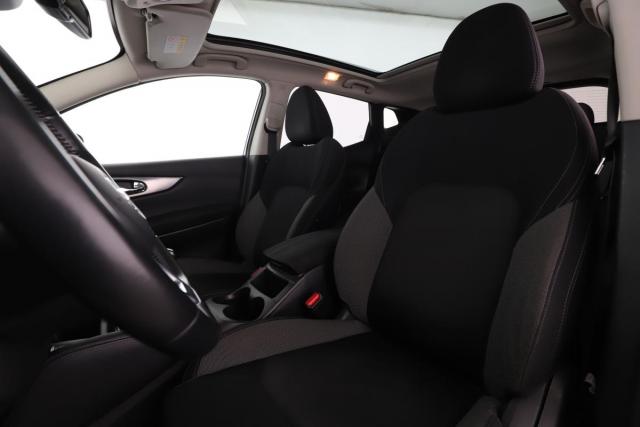 Nissan Qashqai image 1
