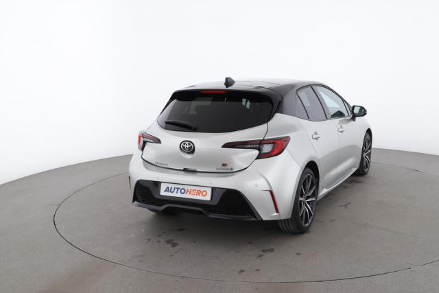Toyota Corolla image 7
