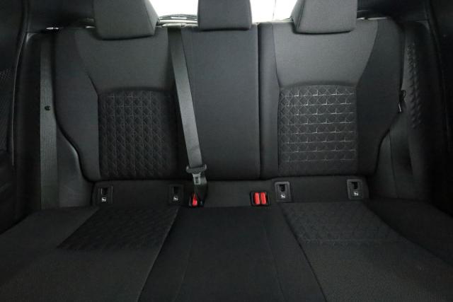 Toyota C-Hr image 4