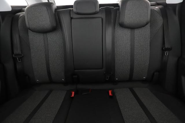Peugeot 3008 image 3
