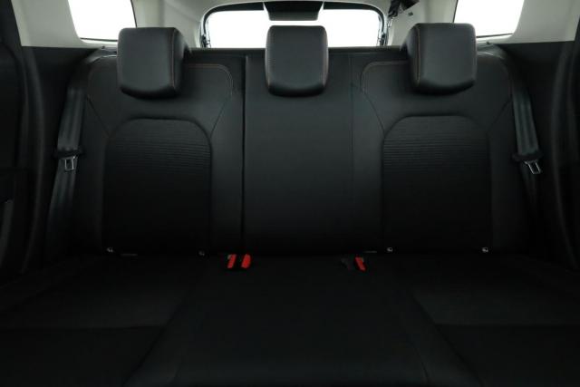 Dacia Duster image 8