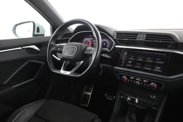 Audi Q3 image 6