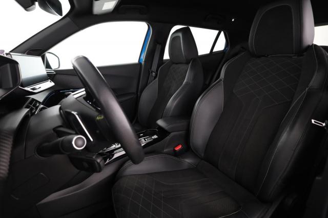 Peugeot 2008 image 5