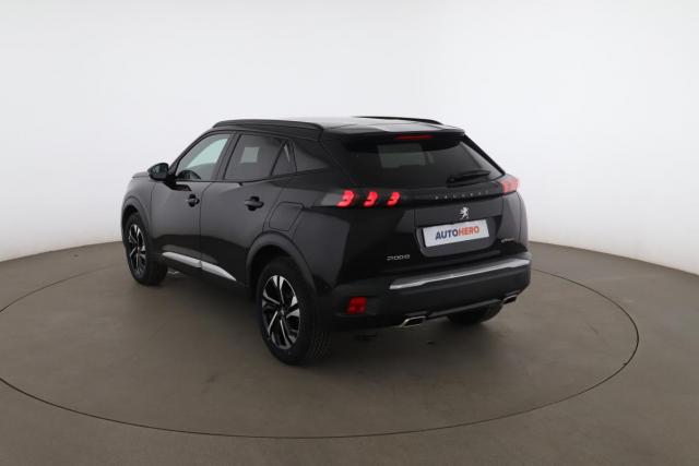 Peugeot 2008 image 3