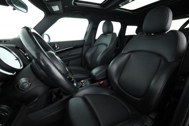 Mini Countryman image 6