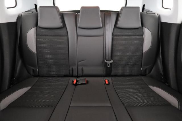 Peugeot 2008 image 5